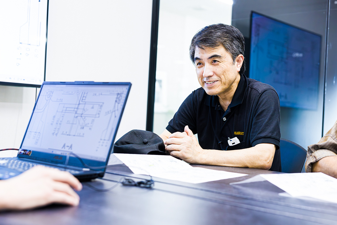 Alarine Capabilities